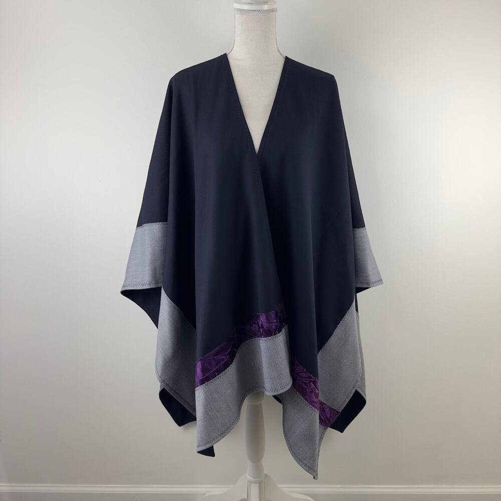 NEW Harve Bernard 98% wool blue and‎ gray shawl W-8